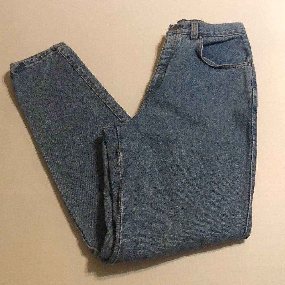 ✔️Rare Vintage Levi High Waist Mom Jeans